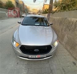 فۆرد تۆرەس
